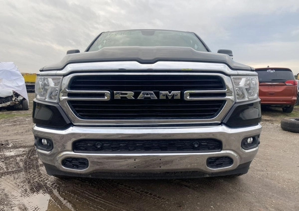 Dodge RAM cena 109900 przebieg: 40458, rok produkcji 2019 z Rzeszów małe 781